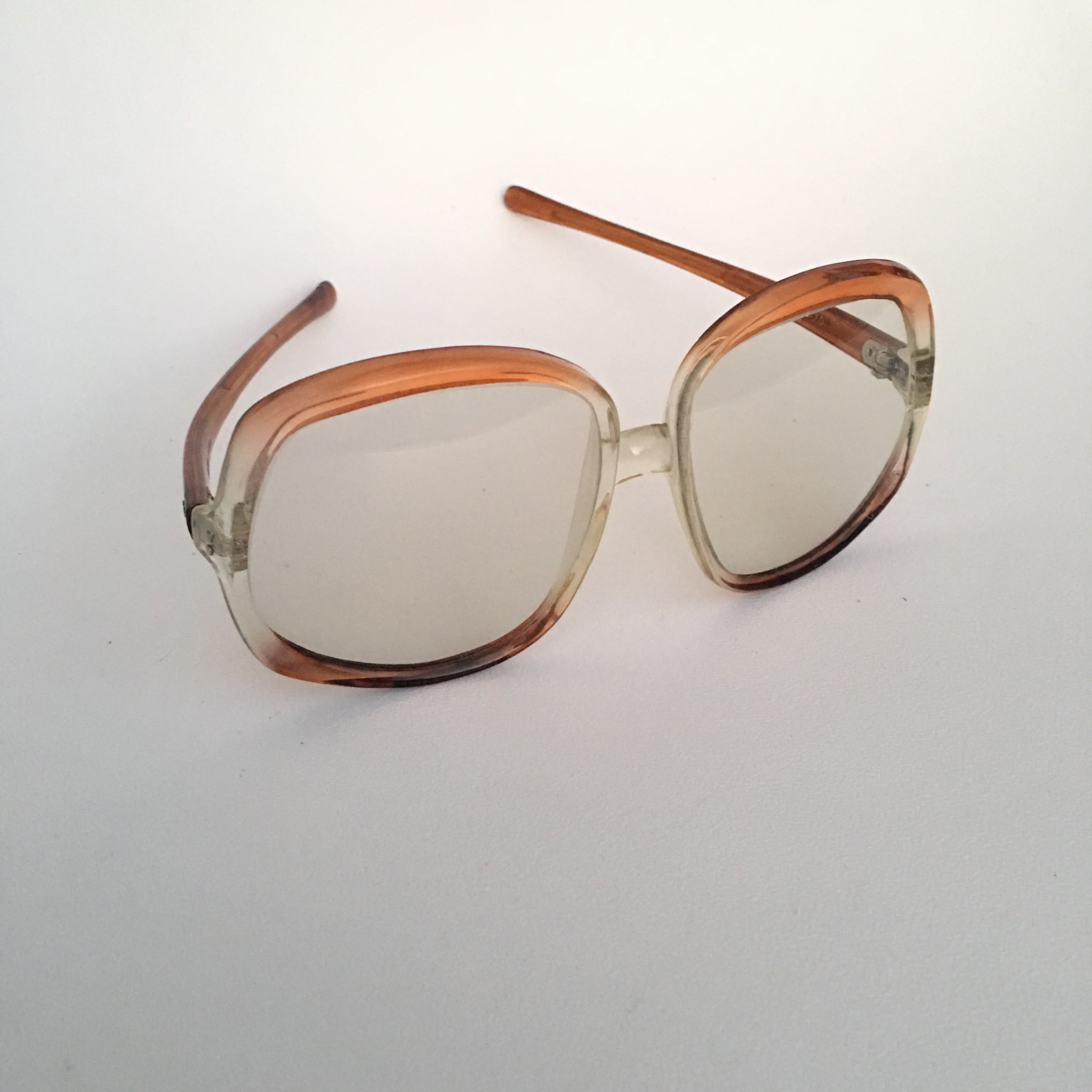 Renauld Vintage Oversized Frame Sunglasses